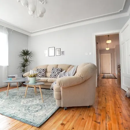 Къща За Гости Галерия Guest House Gallery ゲストハウス ヴェリングラード