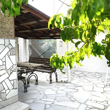Къща За Гости Галерия Guest House Gallery * ヴェリングラード
